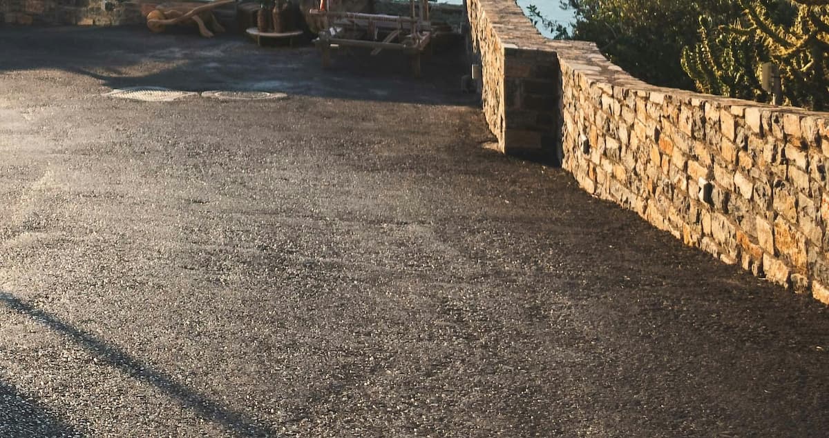 Can Hot Weather Affect My Driveway?
