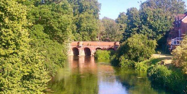 Photo of Leatherhead Town Bridge in Surrey, UK